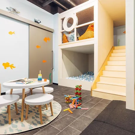 מלון Harry's Linz-urfahr & לינץ