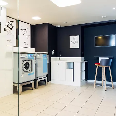 Hotel Harry's Linz-urfahr & 3*