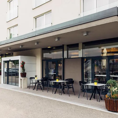 Harry's Linz-urfahr & Hotel 3*
