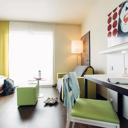 Hotel Harry's Linz-urfahr & 3*