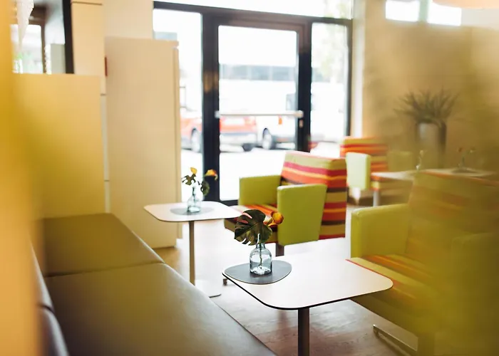 Harry's Linz-urfahr & 3* לינץ