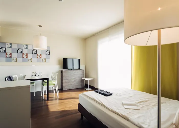 מלון Harry's Linz-urfahr & לינץ