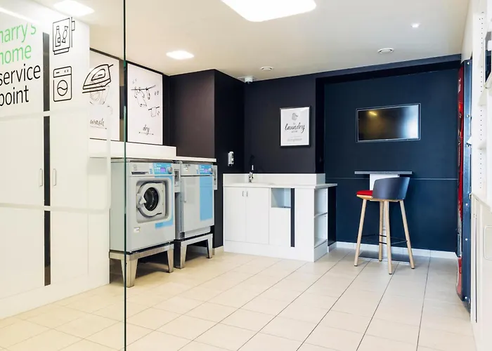 Hotel Harry's Linz-urfahr & 3*